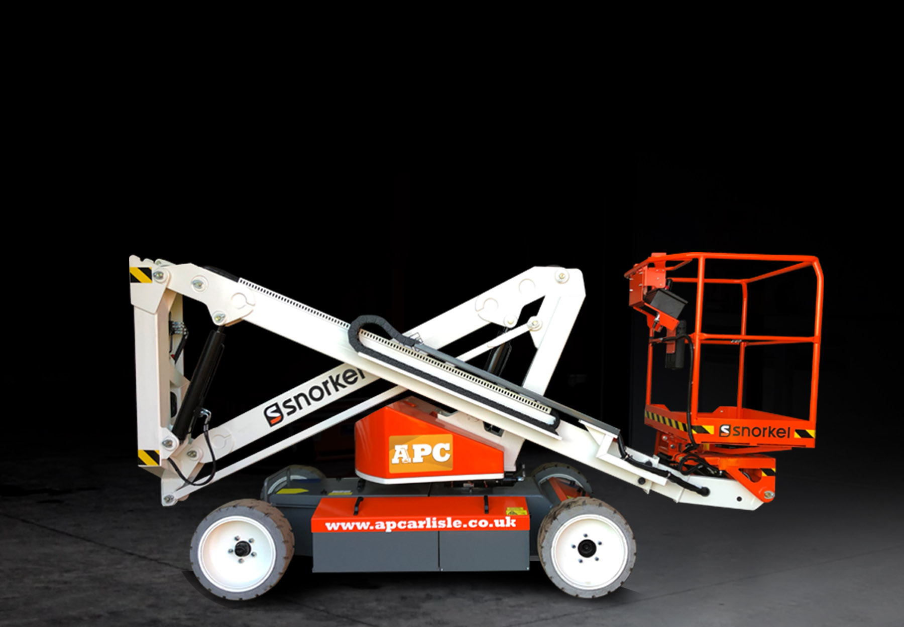 Hire an Electric Boom Lift Today From APL Aerial Platforms Ltd