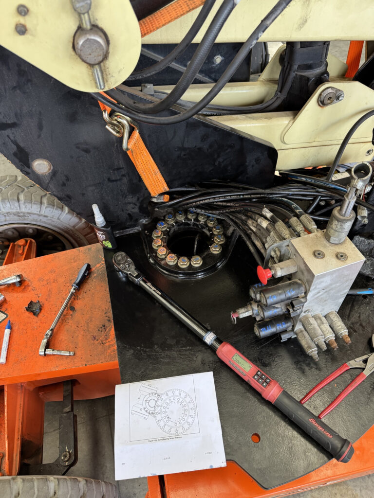 JLG E300 Slew Gear Replacement